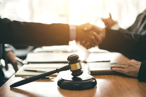 FAZ Case Snapshot – Collaborative Law Resolves Marital Dissolution and Business Disputes